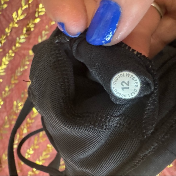 Black Strappy Lululemon Sports bra Free To Be Wild - Picture 3 of 7